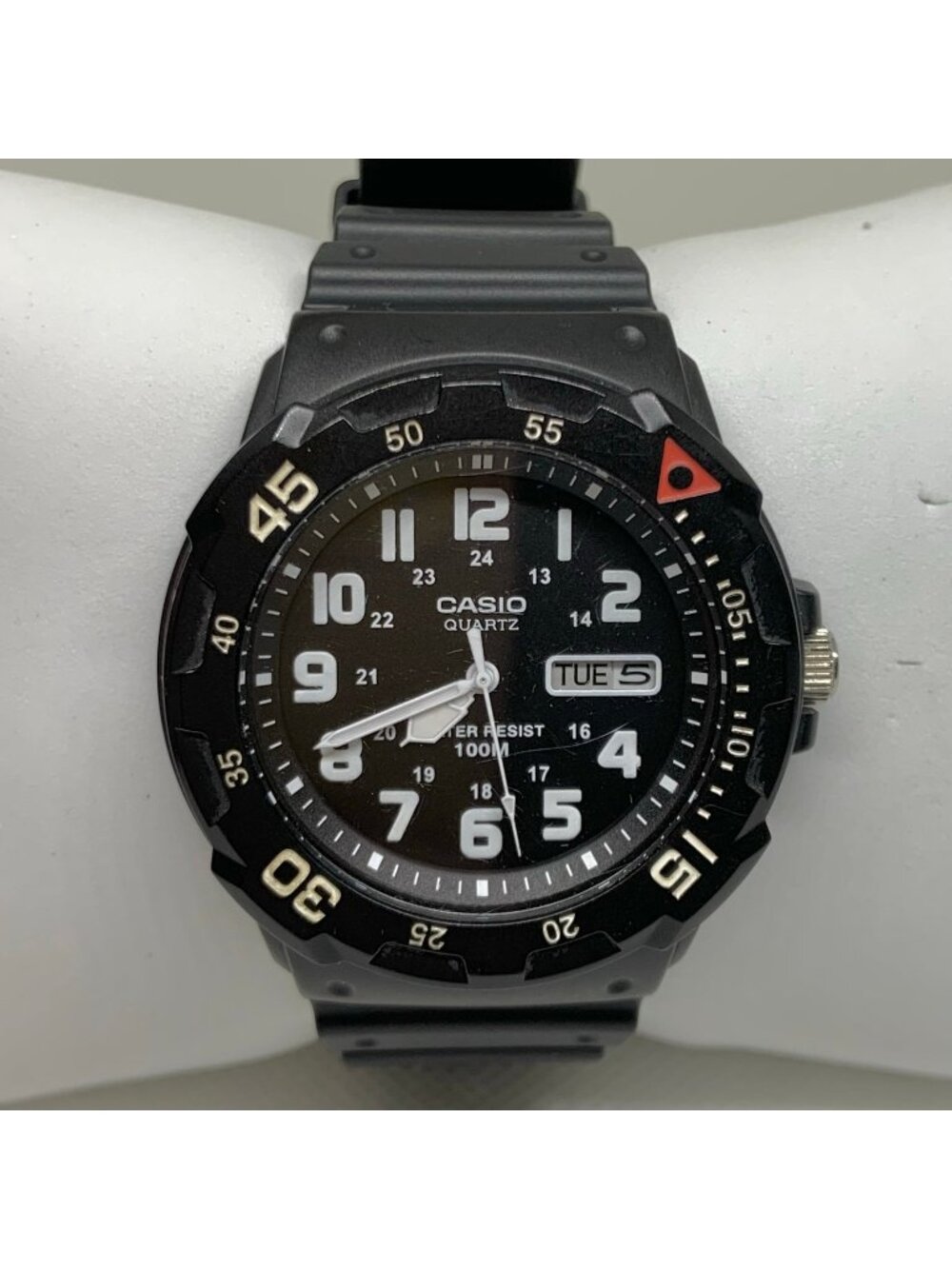 Casio Mrw-200h men watch black tone day date quartz  resin band running